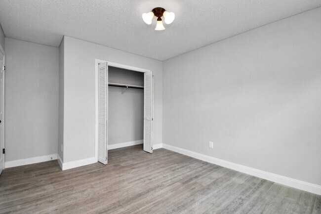 Building Photo - 1030 San Felipe Rd