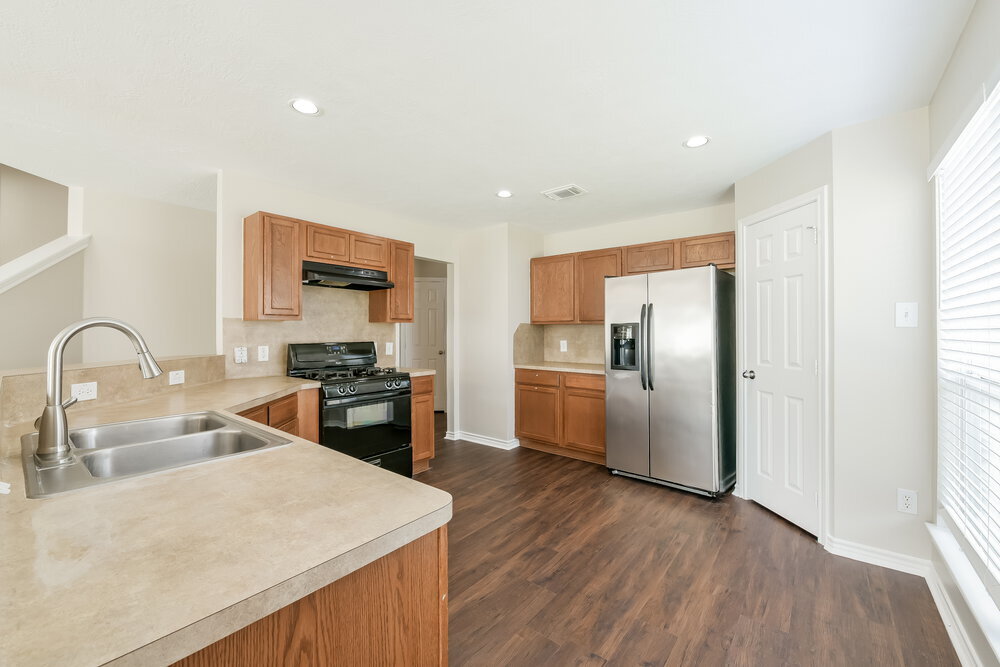 Building Photo - 19811 Lindenwick Ct