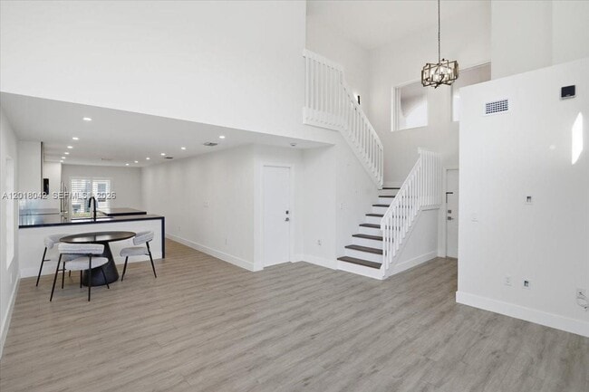 Building Photo - 1135 Oysterwood St