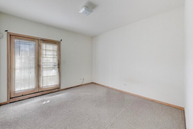 Building Photo - 1423 W Cortez St