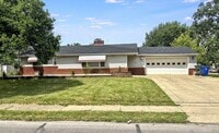 Building Photo - 715 Joyful St