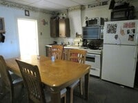 Building Photo - 2123 4th St