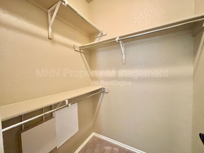 Building Photo - 8902 Derby Dan