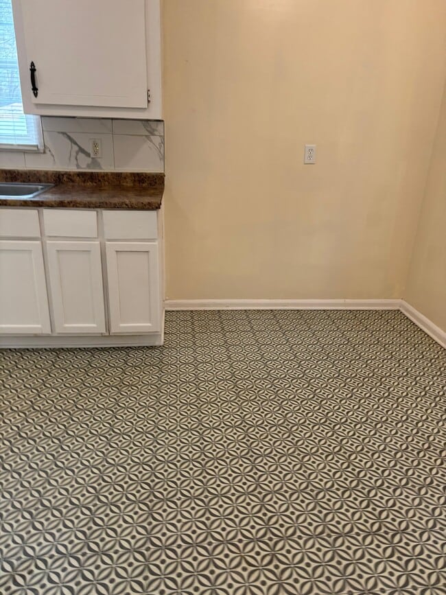 Building Photo - 19449 W Chicago