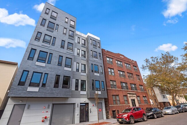 Building Photo - 89 Jordan Ave