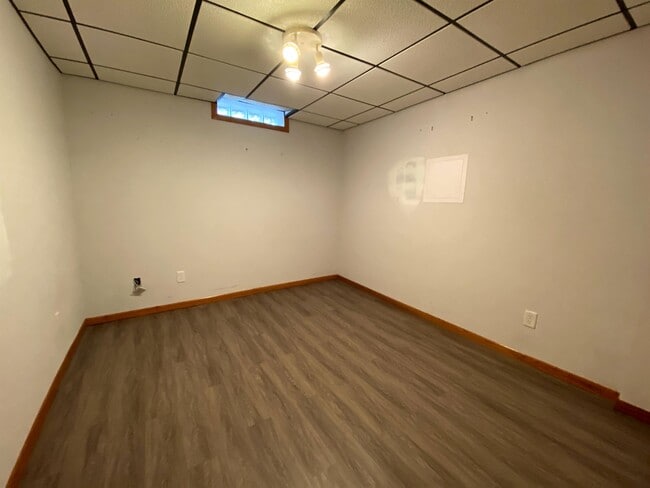 Building Photo - 3128 Alameda St