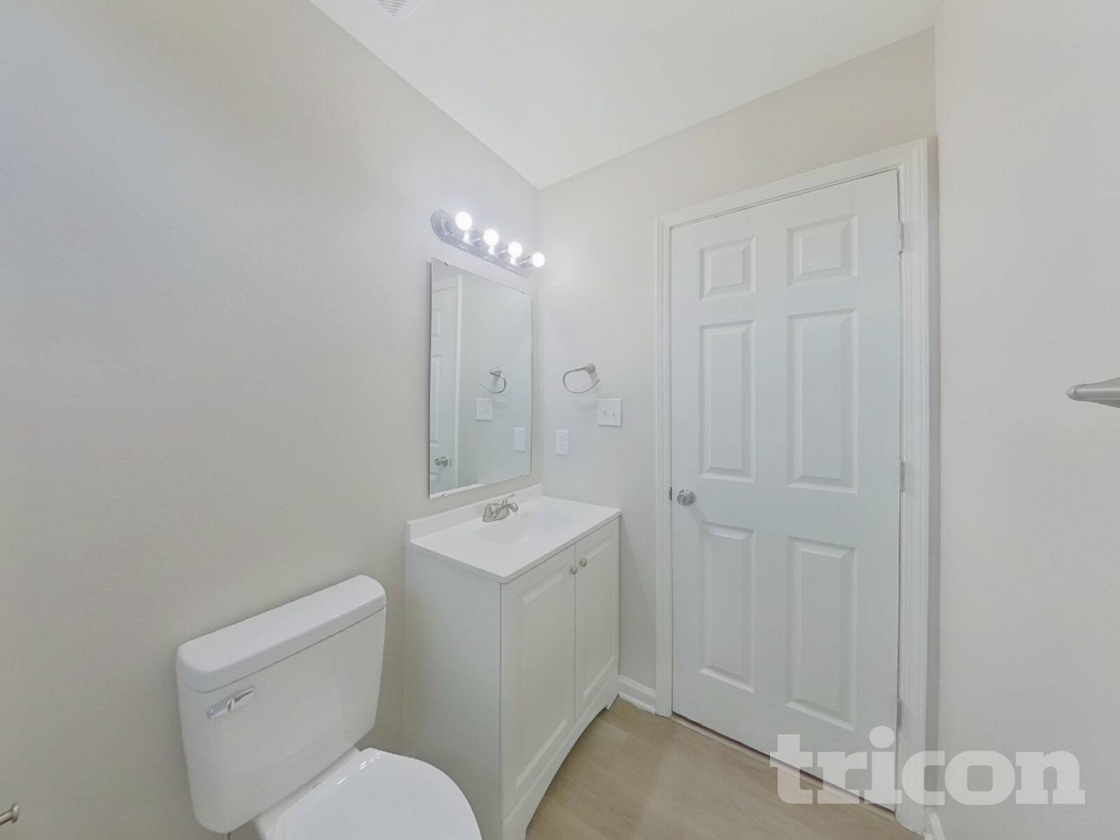 Building Photo - 1550 Oakdale Green Dr