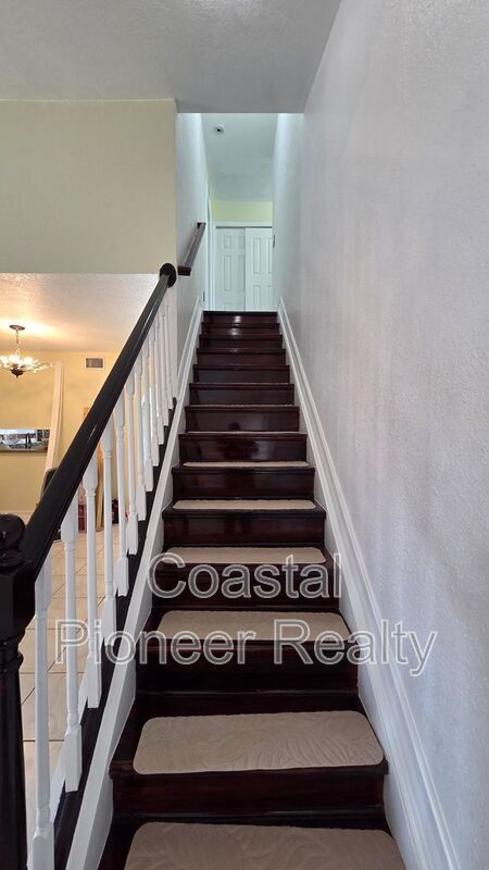 Building Photo - 5005 Dollarway Ct