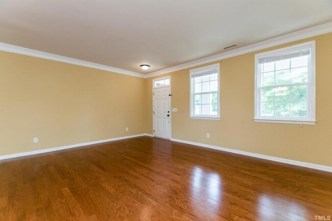 Building Photo - 213 Bikram Dr