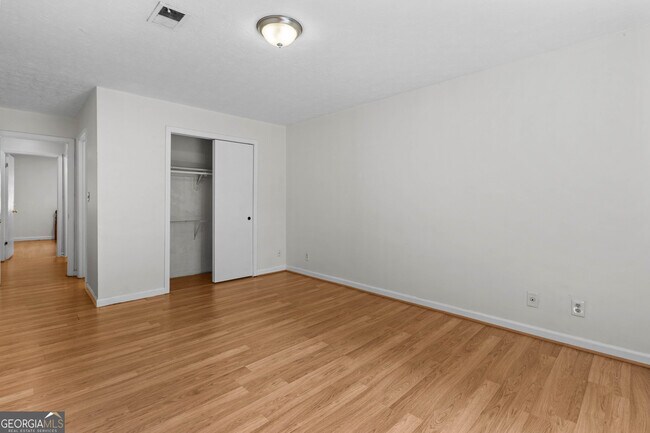 Building Photo - 2390 Lawrenceville Hwy