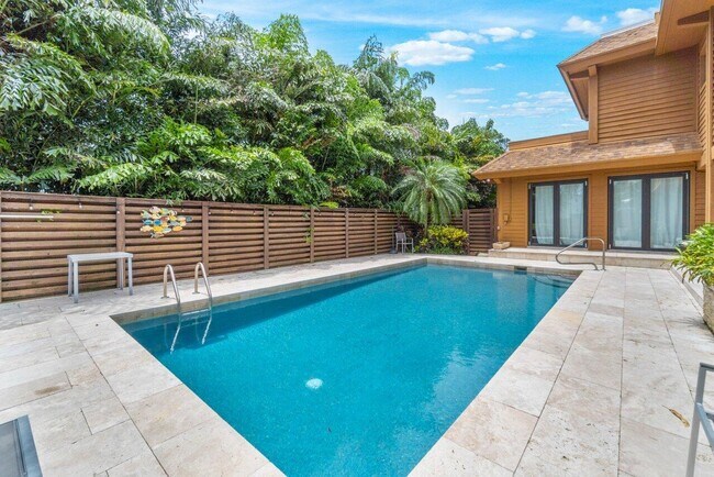 Building Photo - 122 Andrews Ave