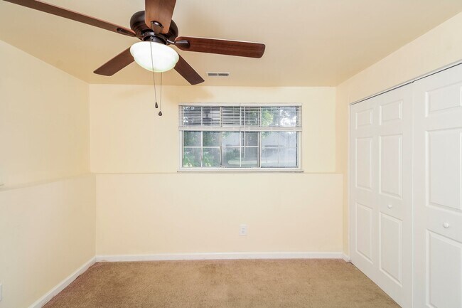 Building Photo - 3004 Windwood Pl