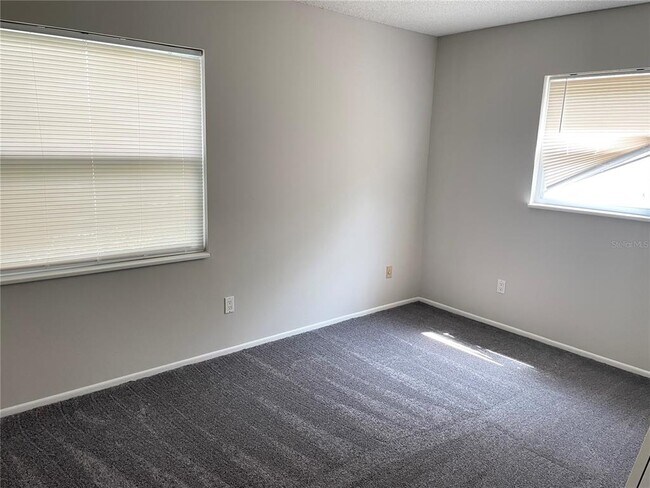 Building Photo - 2753 Foxdale Dr