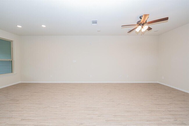 Building Photo - 10303 Harmon Smith Dr.