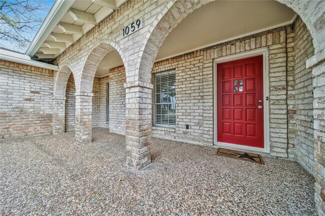 Building Photo - 1059 Richelieu Ln