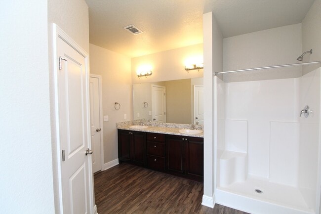 Building Photo - Modern 3BR/2BA Home in Millview Estates with Open Layout, Granite Kitchen, Stainless Steel Applia...