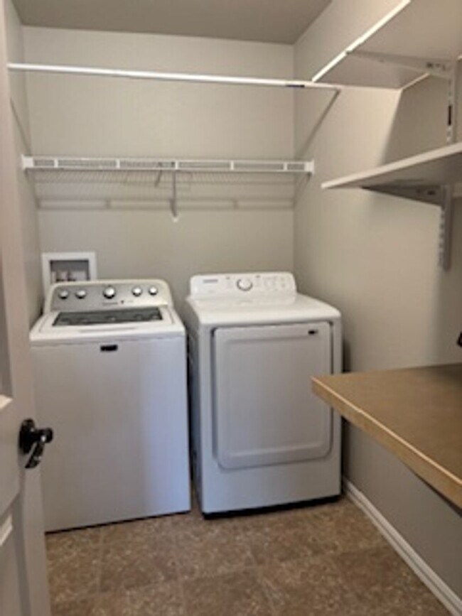 Building Photo - Premium Fort Collins Living with Space to Grow |4-Bedroom Home