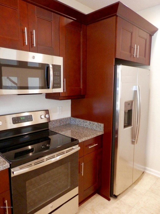 Building Photo - 11332 Estancia Villa Dr