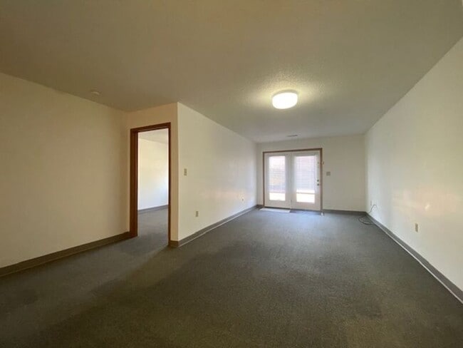 Building Photo - 339 Lewis B Moore Dr