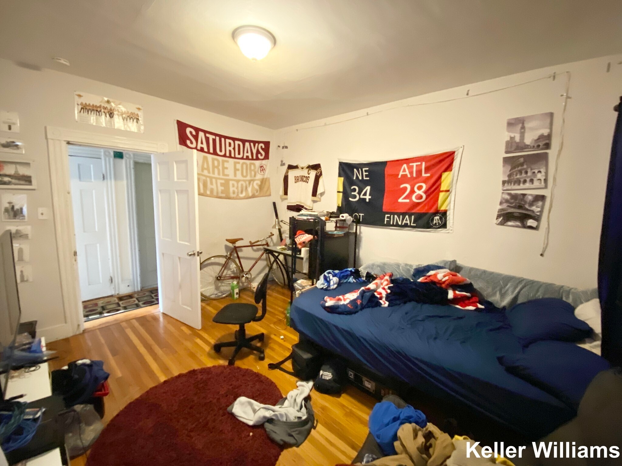 Building Photo - 61 Hillside St