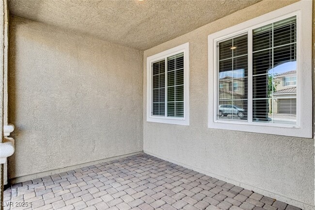 Building Photo - 2409 Bellinzona Pl