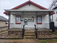 Building Photo - 2031 Southeastern Ave