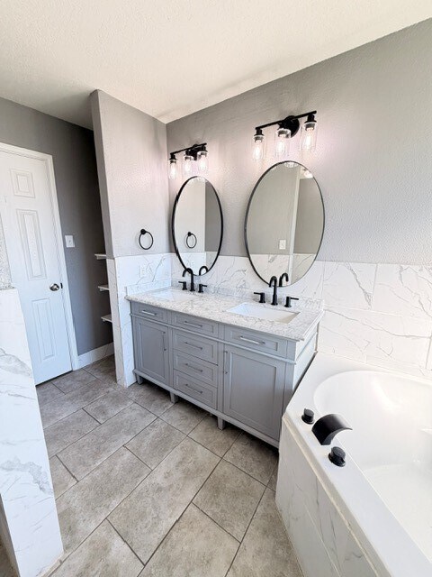 Building Photo - 2602 Shark Cir