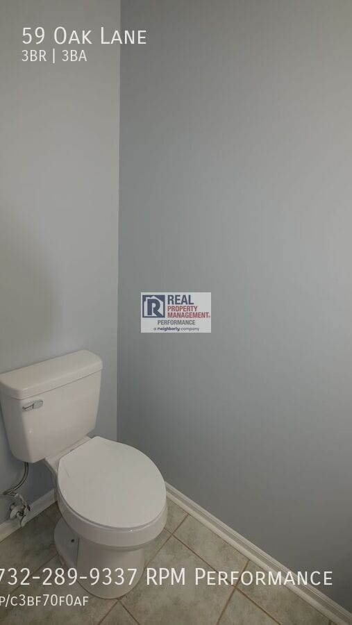 Building Photo - 59 Oak Ln