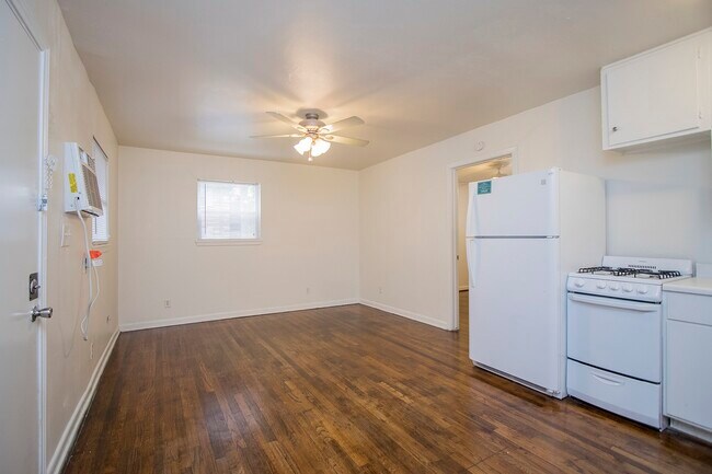 Primary Photo - 4207 Mt Vernon St
