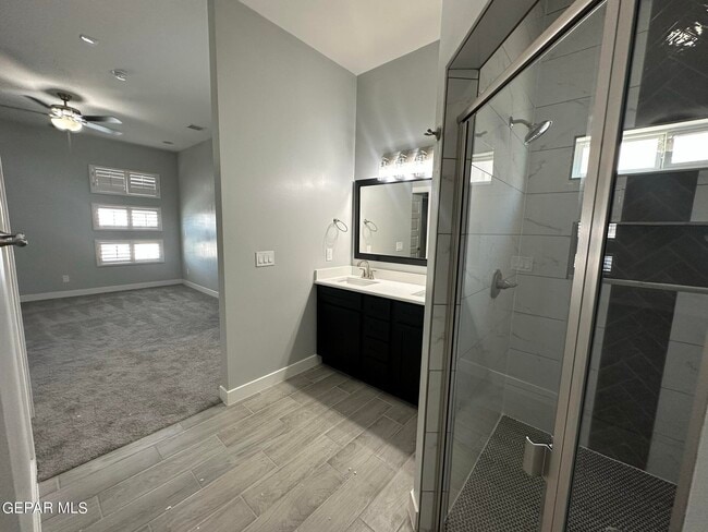 Building Photo - 13138 Emerald Isle St