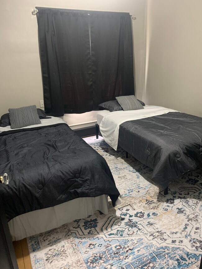 Building Photo - 19 Hartzell Ave