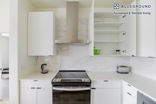 Building Photo - 3801 N A W Grimes Blvd