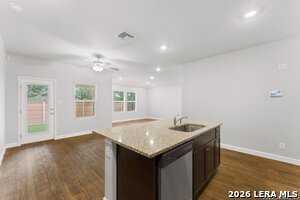 Building Photo - 829 Margay Lp