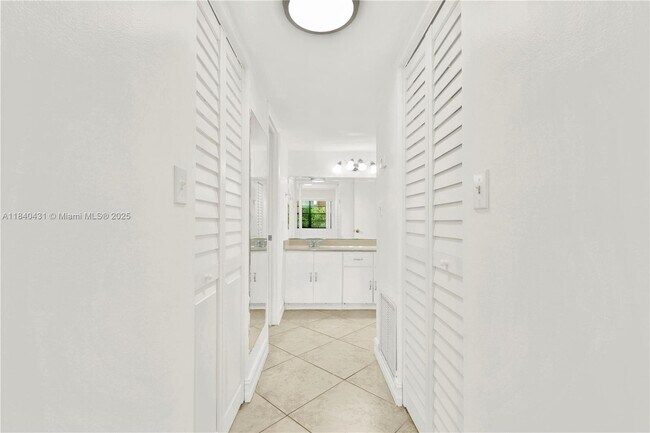 Building Photo - 8287 SW 128th St