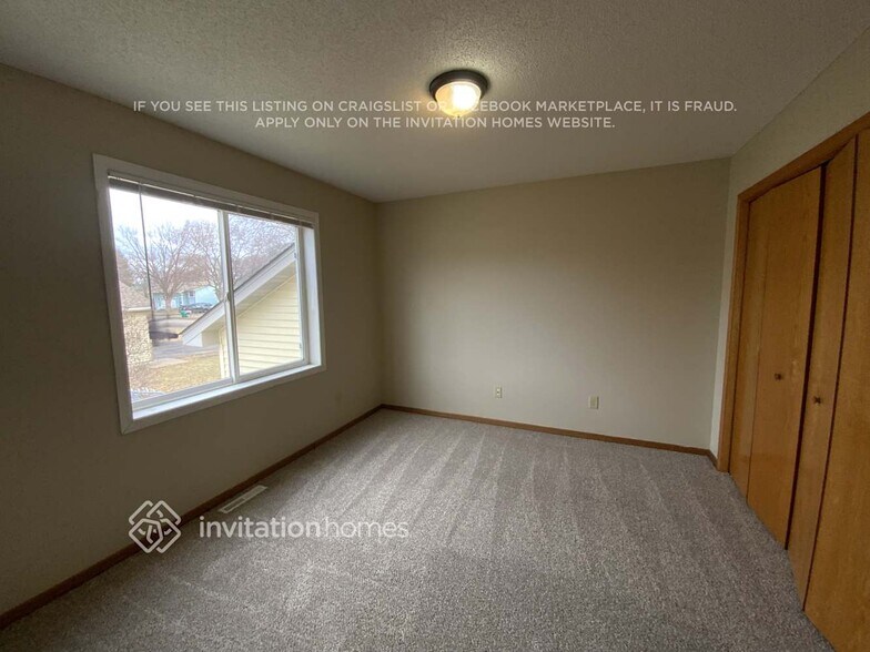 Building Photo - 6525A Douglas Dr N