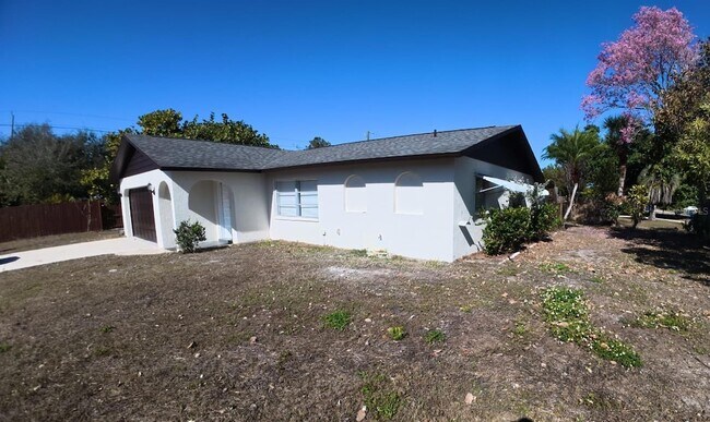 Building Photo - 3661 Sterling Rd