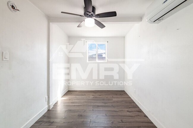 Building Photo - 11900 Firestone Blvd