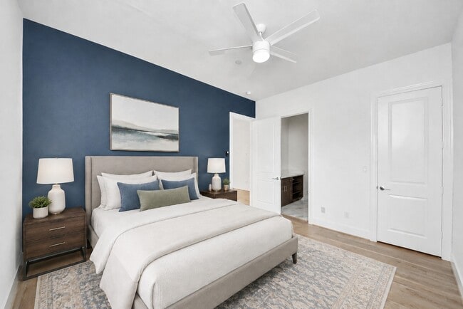 Building Photo - 4005 Woodshire Vlg Ests