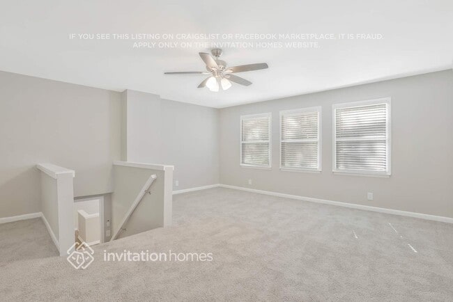 Building Photo - 544 Oakside Dr SW