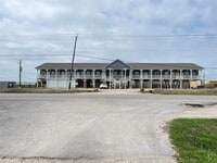 Building Photo - 1015 Bluewater Hwy