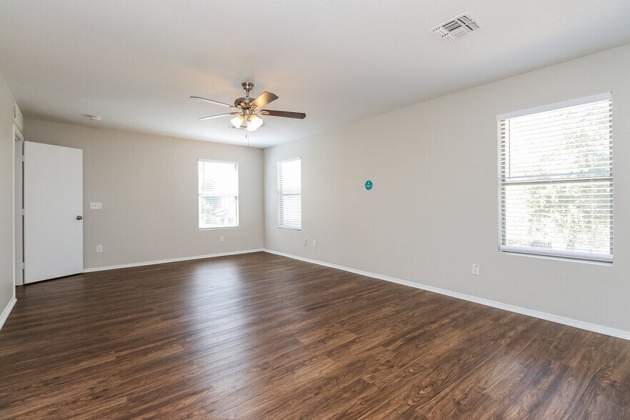 Building Photo - 3672 E Orchid Ln