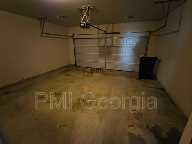 Building Photo - 2889 Cleburne Ter