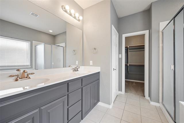 Building Photo - 10005 Butte Meadows Dr
