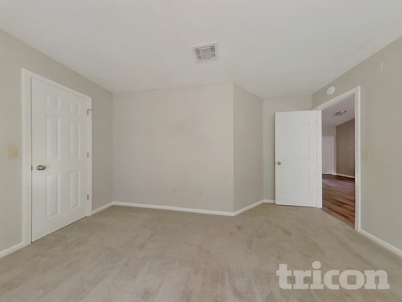 Building Photo - 5460 Running Creek Ln