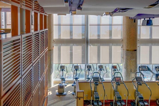 Building Photo - 6899 Collins Ave