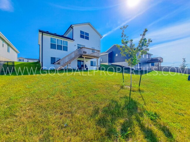 Building Photo - LIMITED TIME, MOVE-IN SPECIALS 3 Bedroom 2.5 baths in Waukee with a walk out basement on a Cul de...