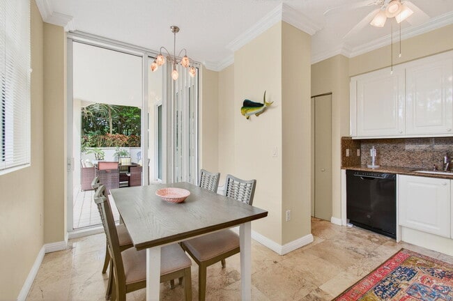 Building Photo - 3700 S Ocean Blvd