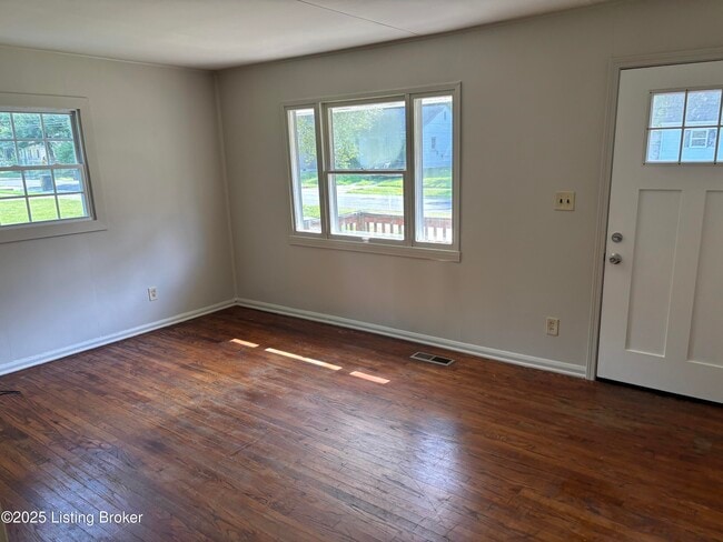 Building Photo - 212 N 37th St