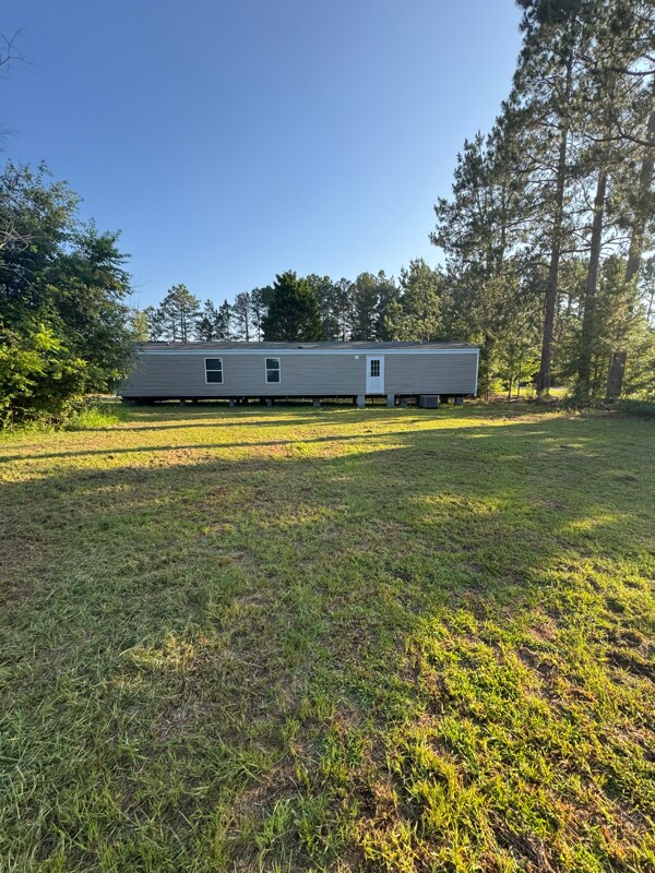 Building Photo - 495 Westover Dr