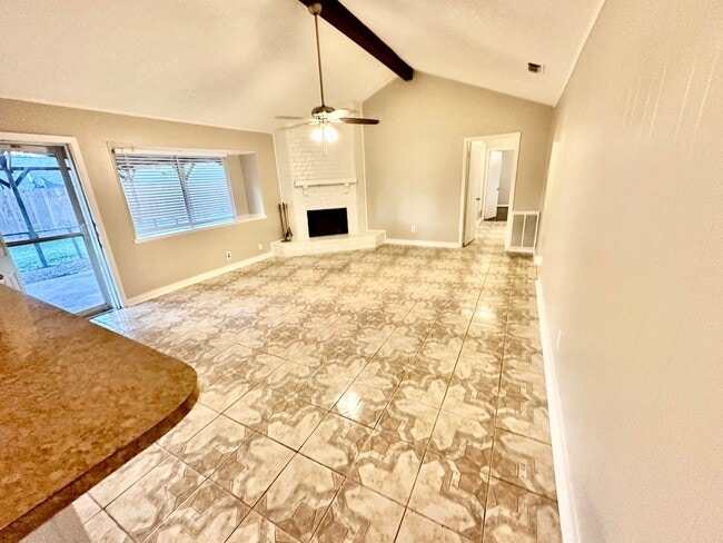 Building Photo - 7238 Woodfern Dr